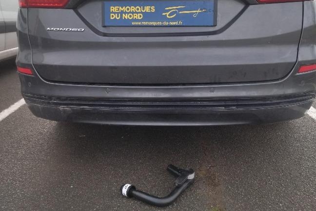 attelage sur Ford Mondeo Break