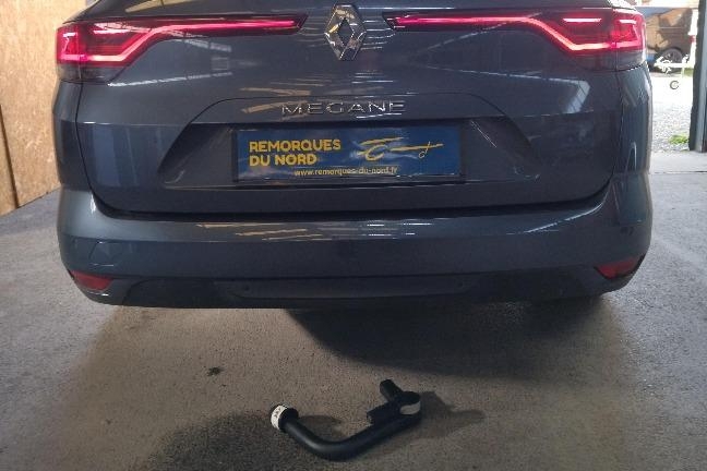 attelage sur Renault Megane 4