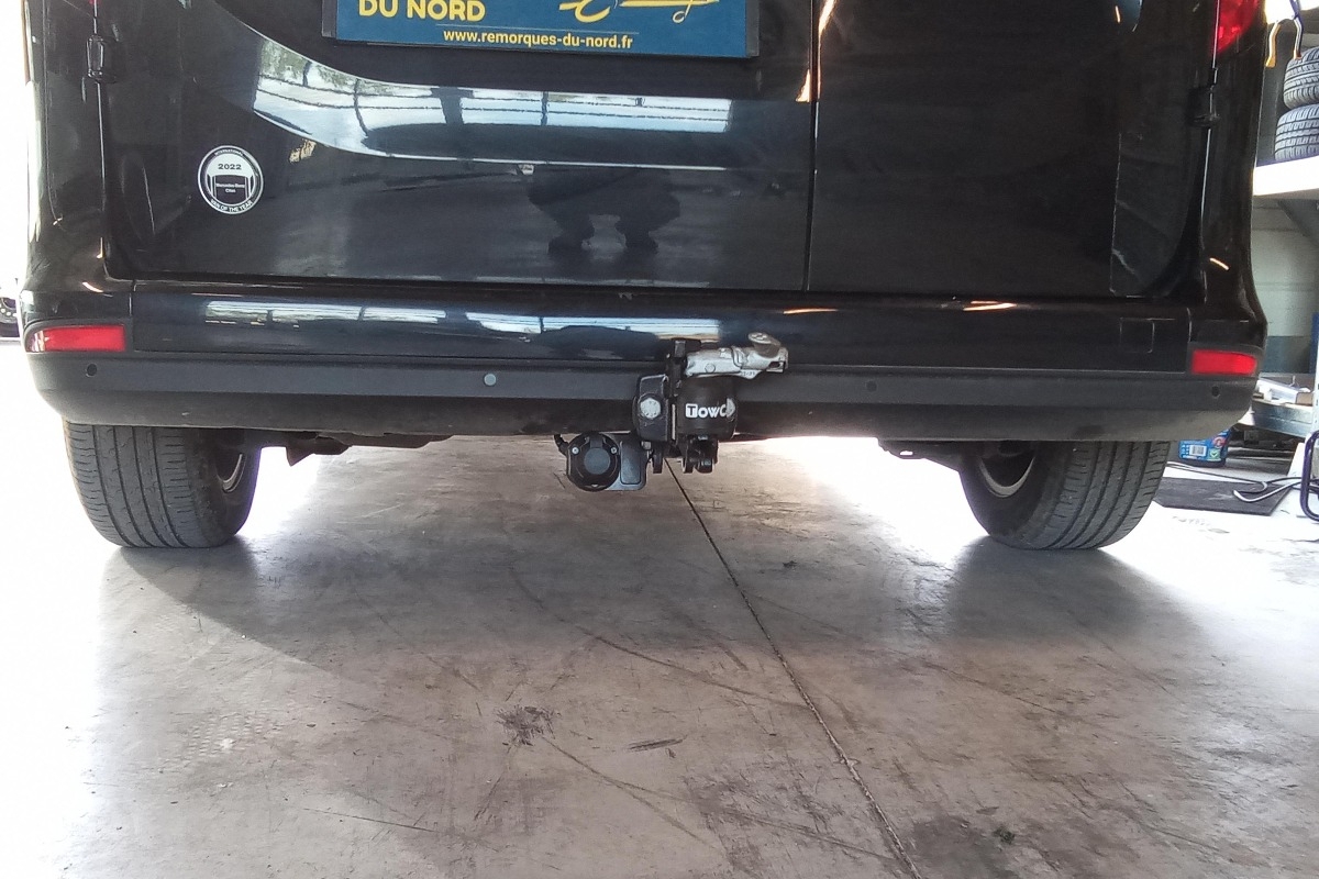 attelage sur Mercedes Citan