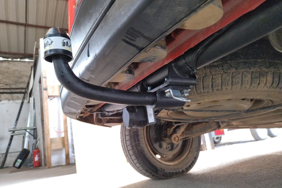 attelage sur Renault Kangoo -1