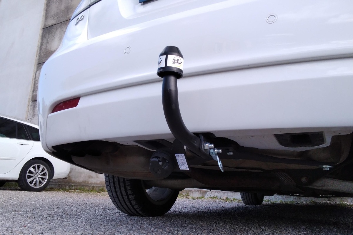 attelage sur Saab 9-3