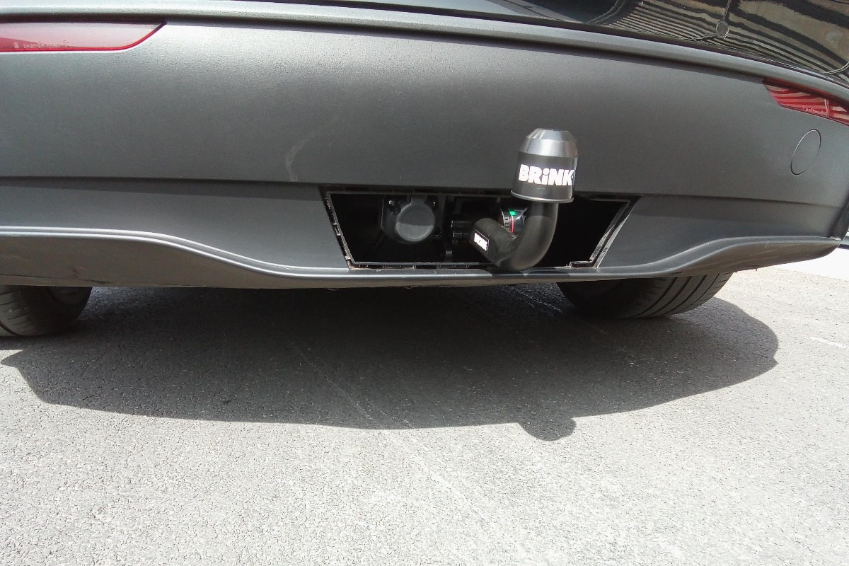 attelage sur Tesla Model Y