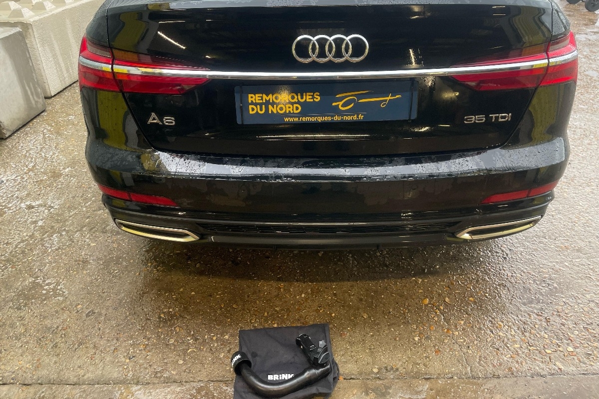attelage sur Audi A6 Berline