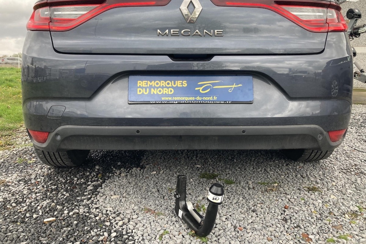 attelage sur Renault Megane 4