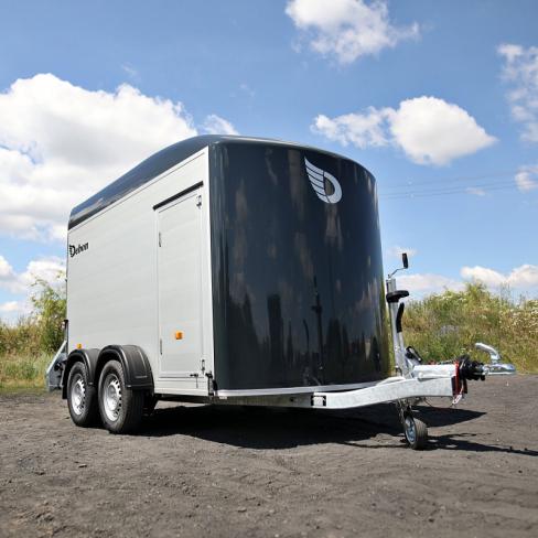 Fourgon Roadster C500 côtés alu Debon