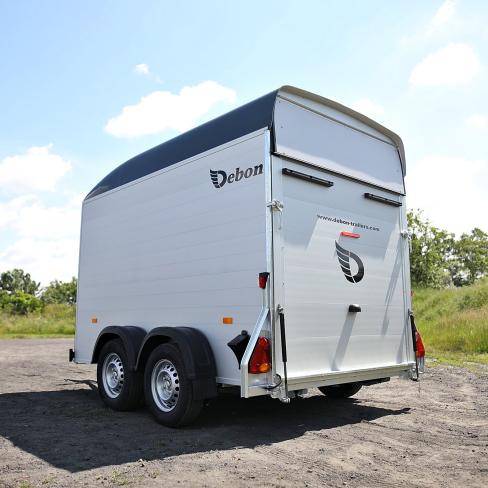 Fourgon Roadster C500 côtés alu Debon