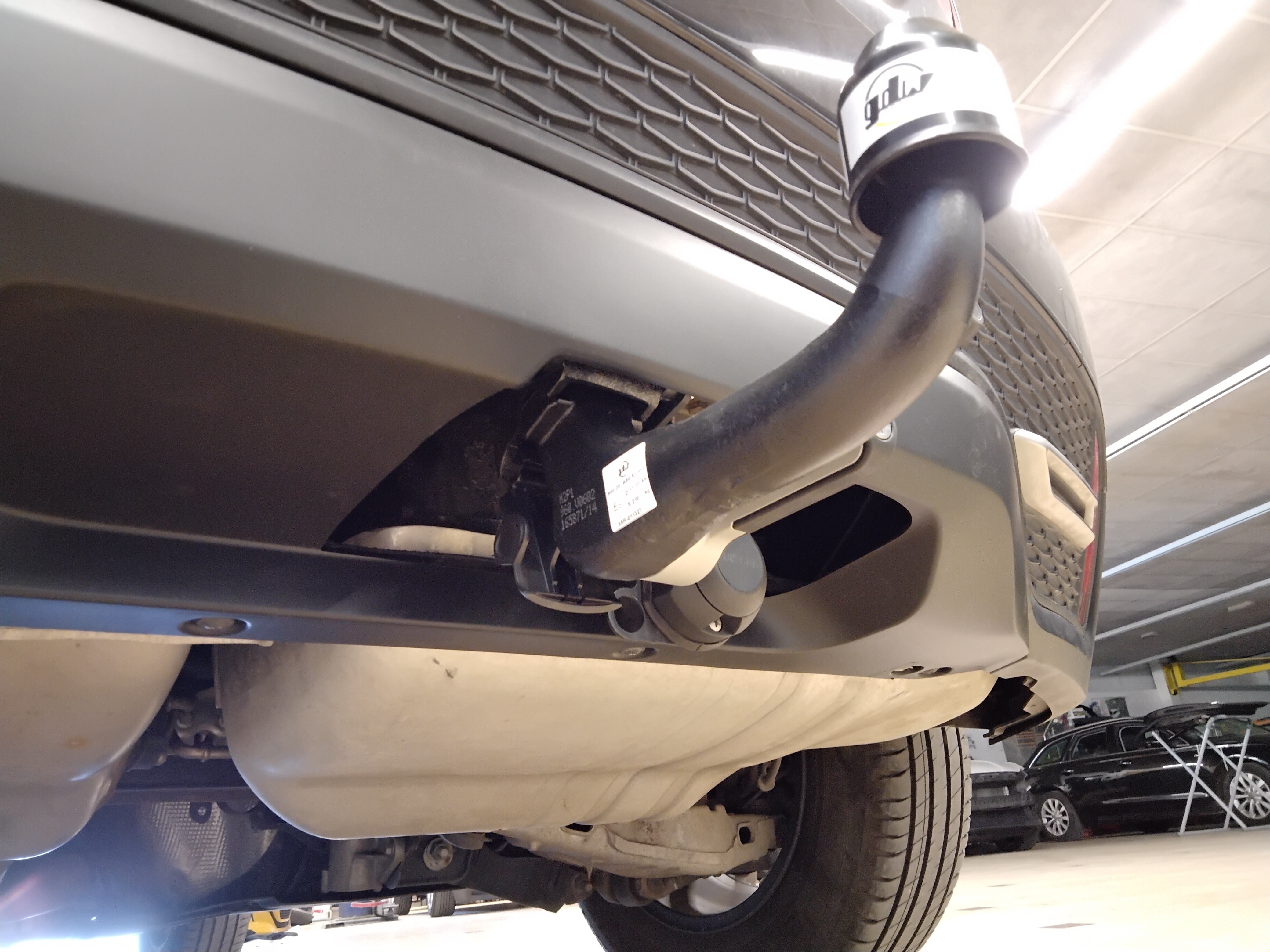 attelage sur Jaguar E-Pace