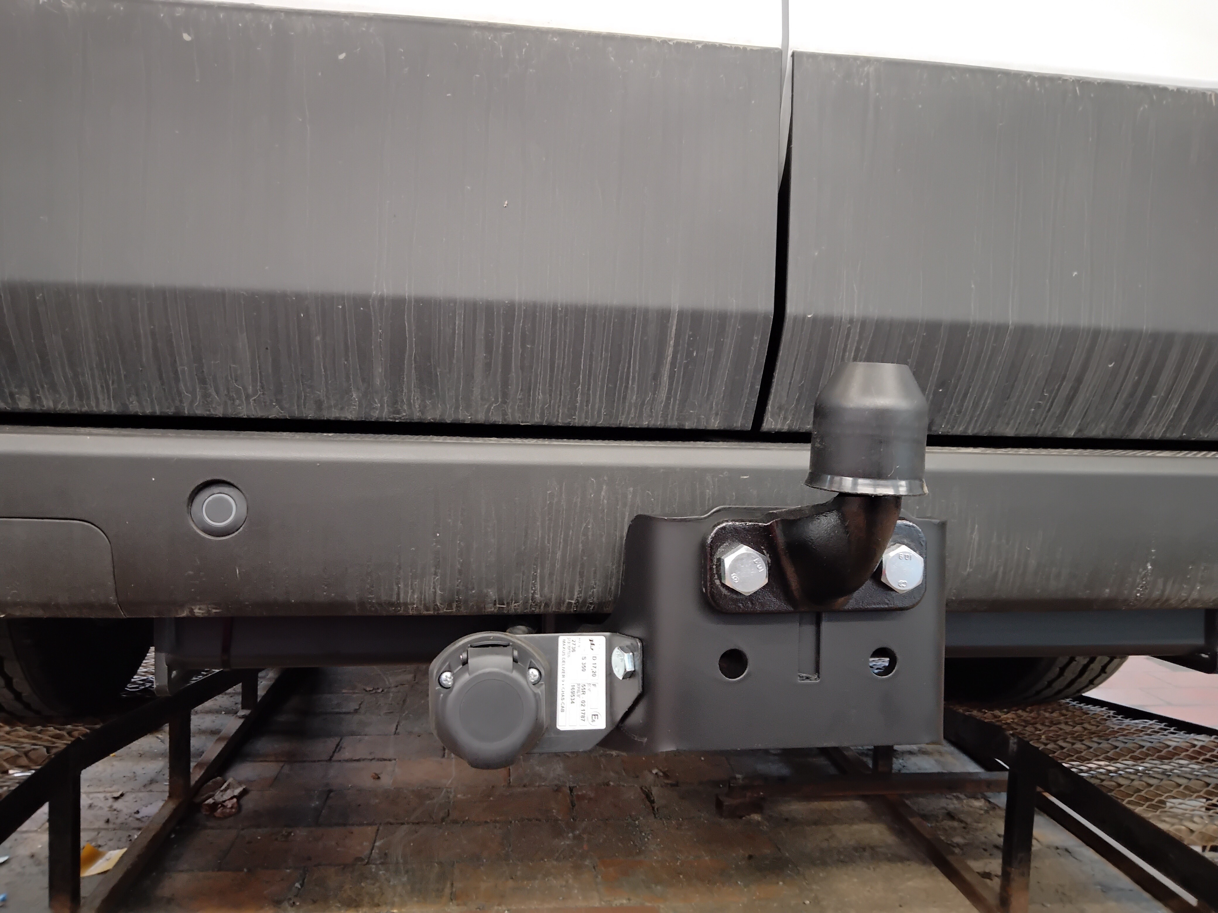 attelage sur Maxus Deliver 9
