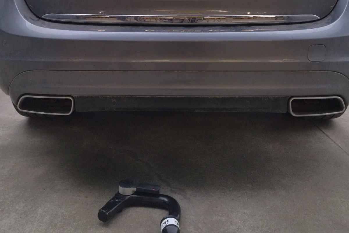 attelage sur Volvo V60